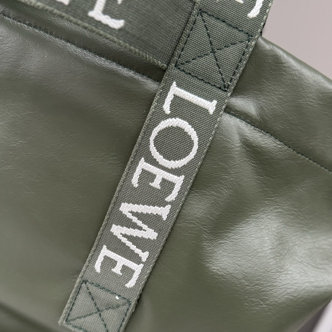 Loewe Shopping Bags